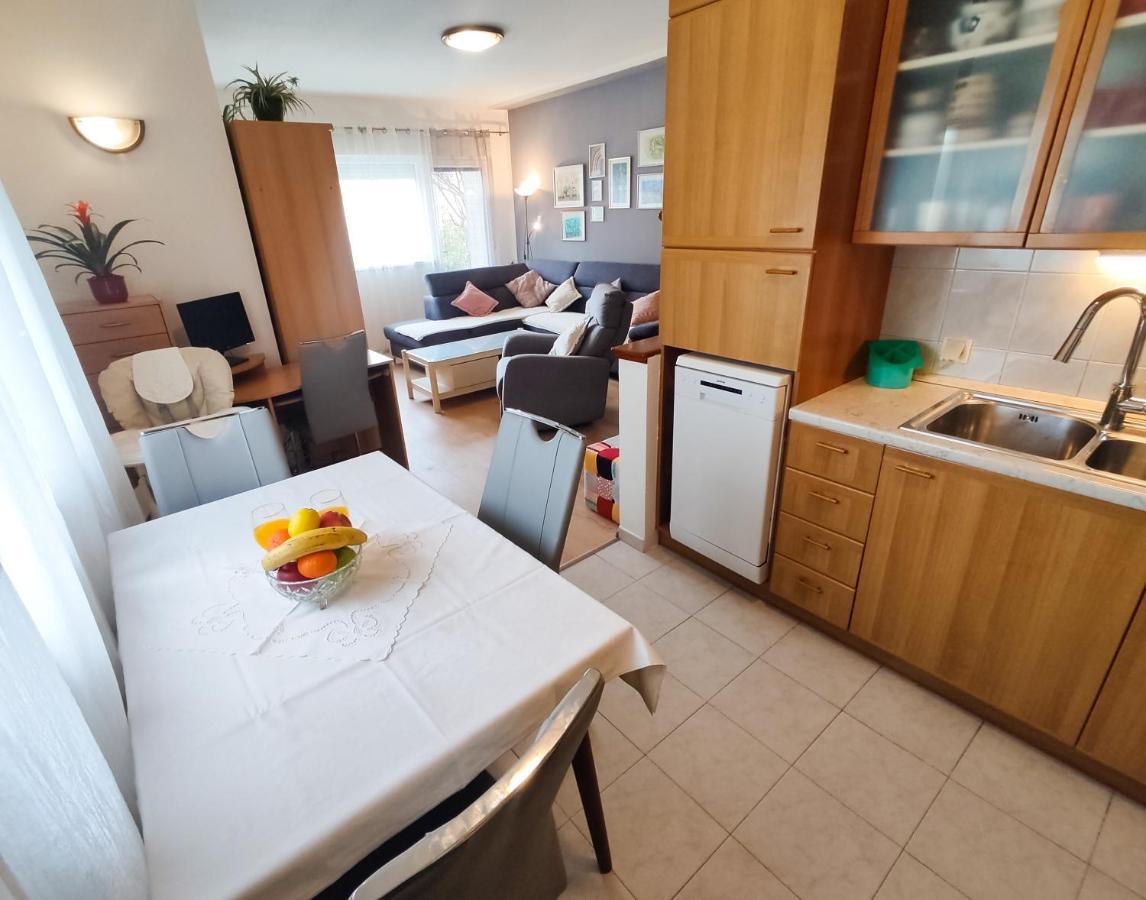 Apartment Arija 扎达尔 外观 照片