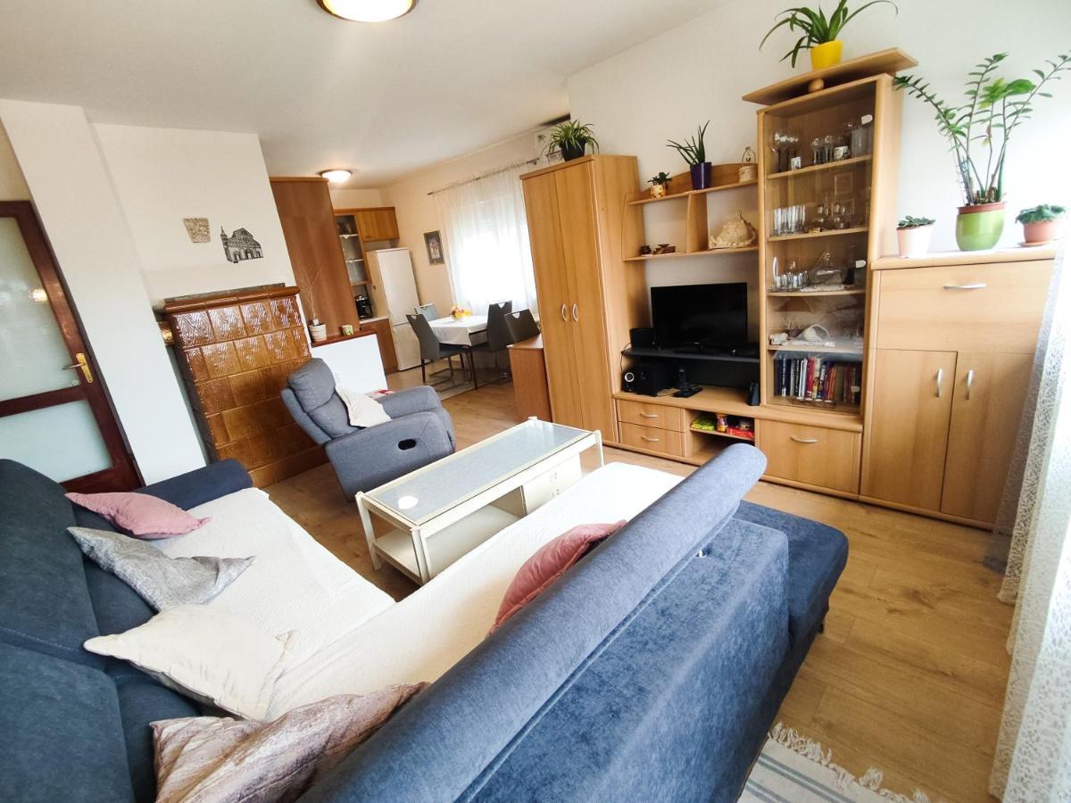 Apartment Arija 扎达尔 外观 照片